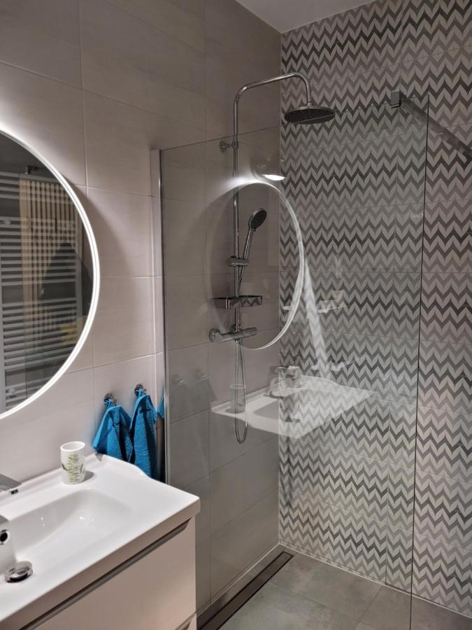 Apartament Nina イェレニャ・グーラ エクステリア 写真
