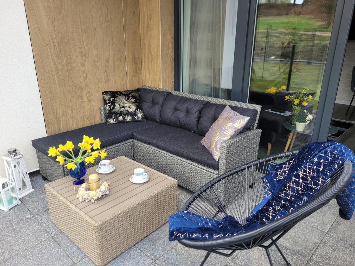 Apartament Nina イェレニャ・グーラ エクステリア 写真